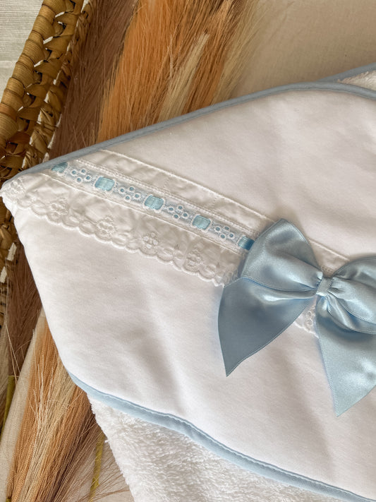 Toalha de banho bebé azul personalizável com nome