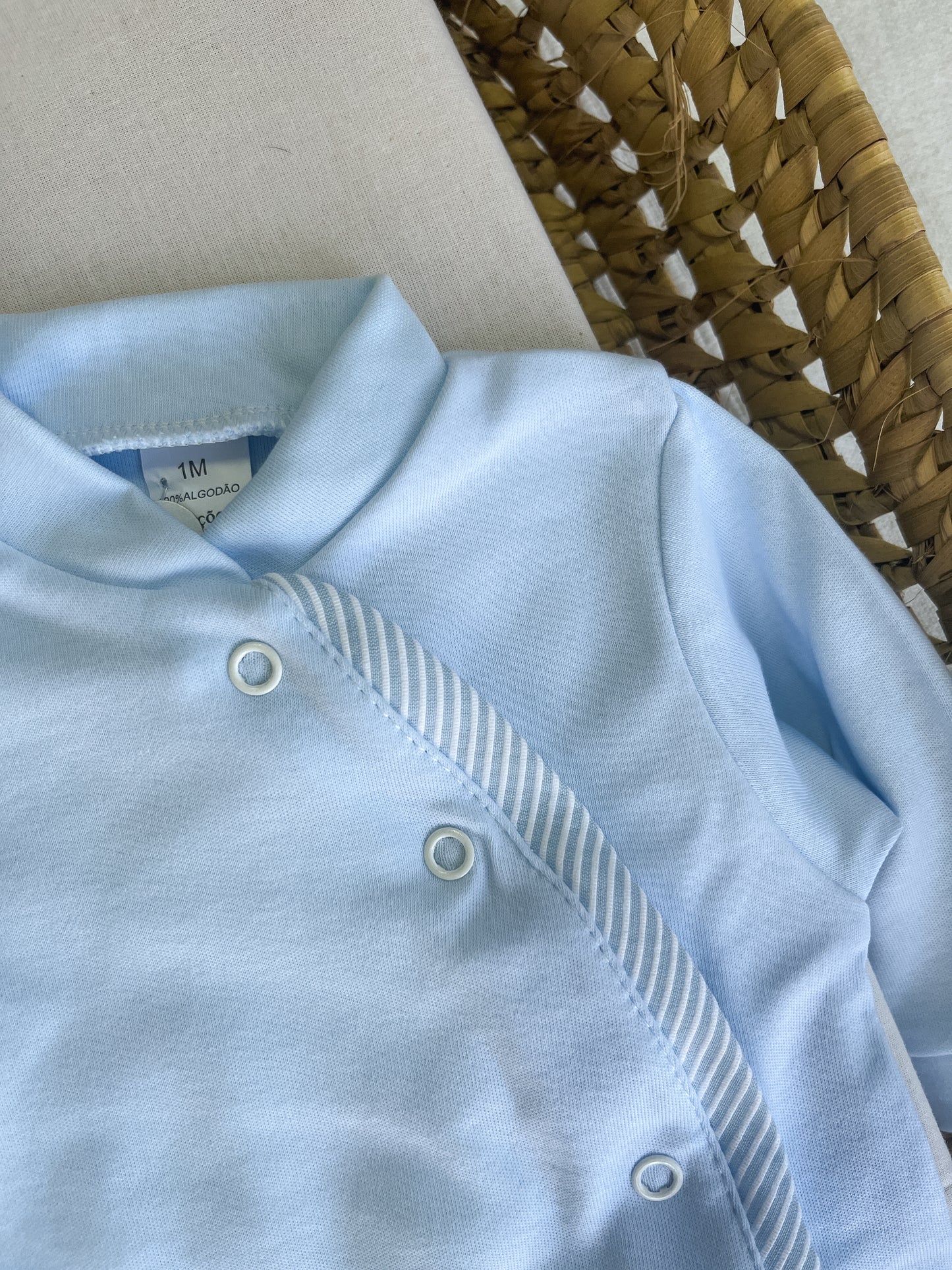 Babygrow de algodão bebé azul