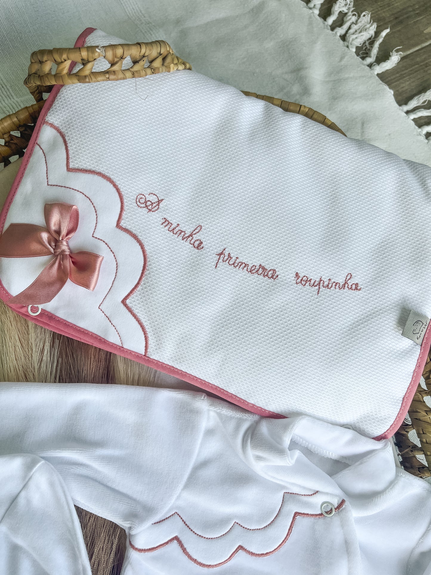 Conjunto 5 peças “a minha primeira roupinha” rosa