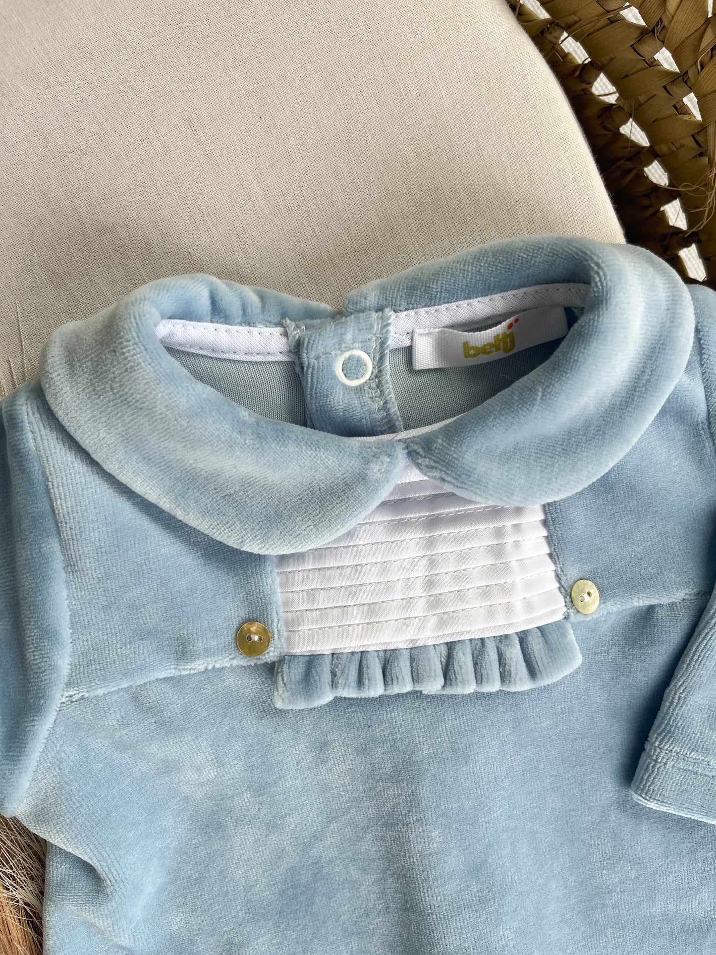 Babygrow de veludo bebé azul personalizável com nome