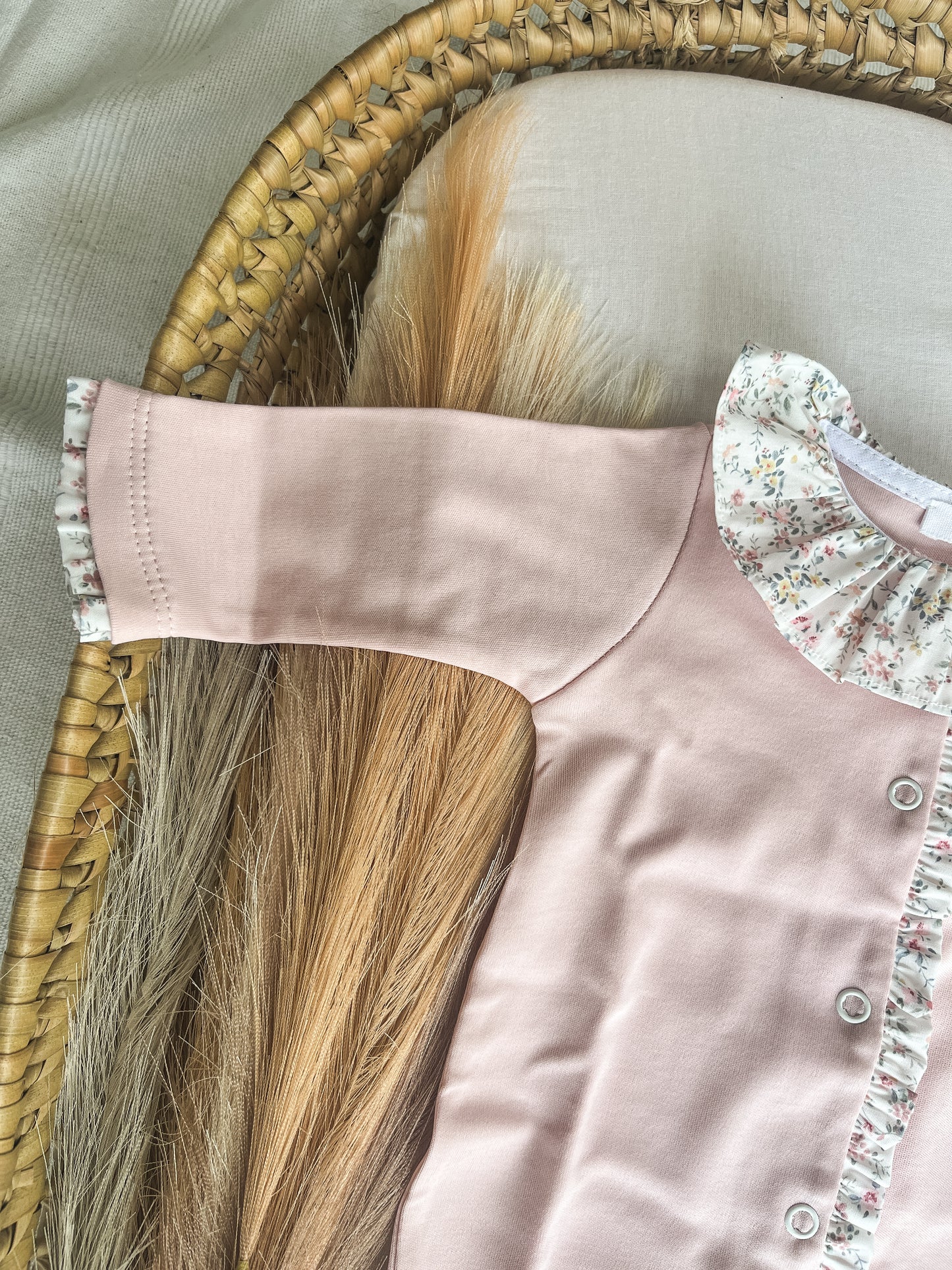Babygrow de algodão bebé rosa