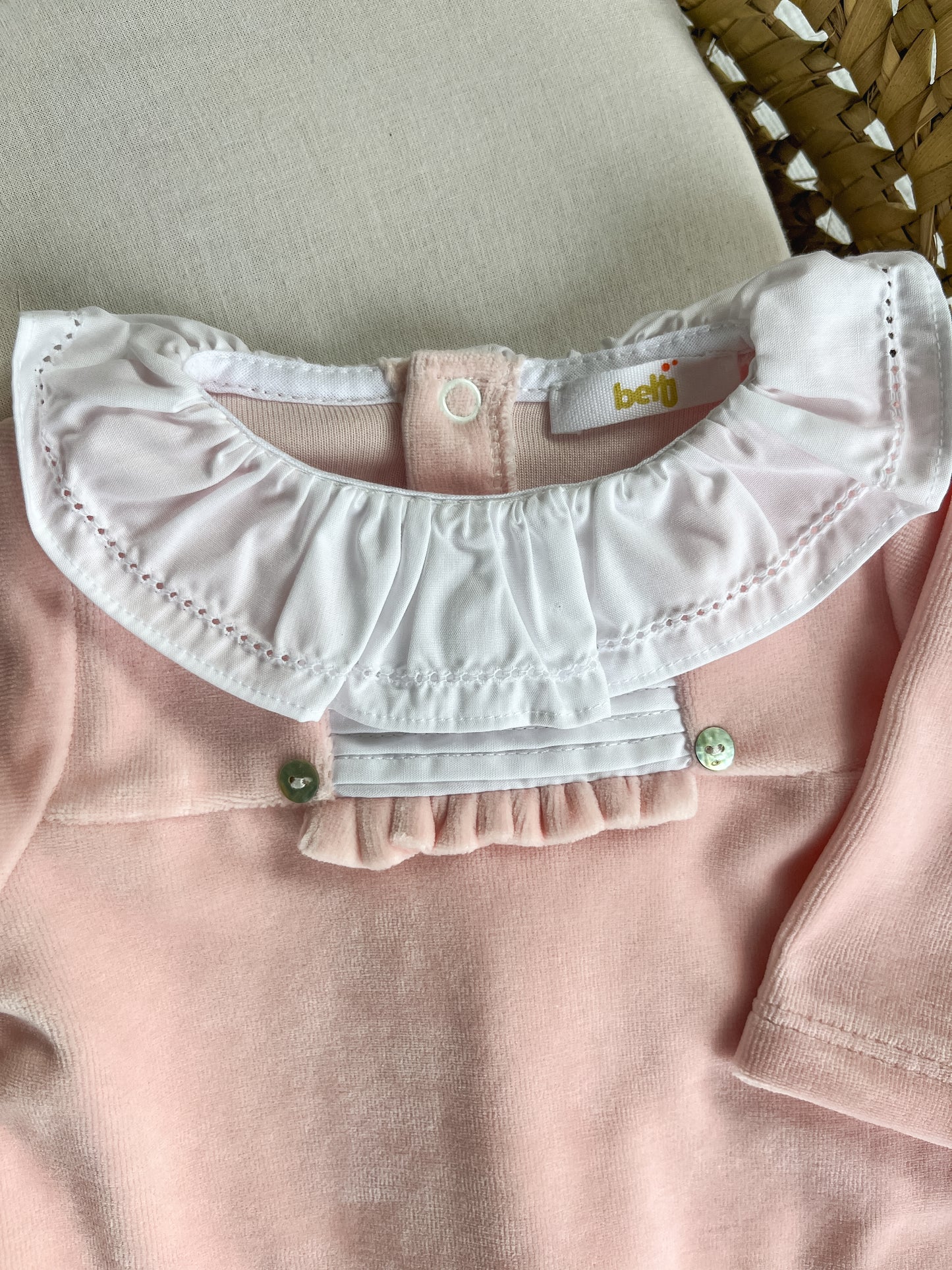 Babygrow de veludo bebé rosa velho personalizável com nome