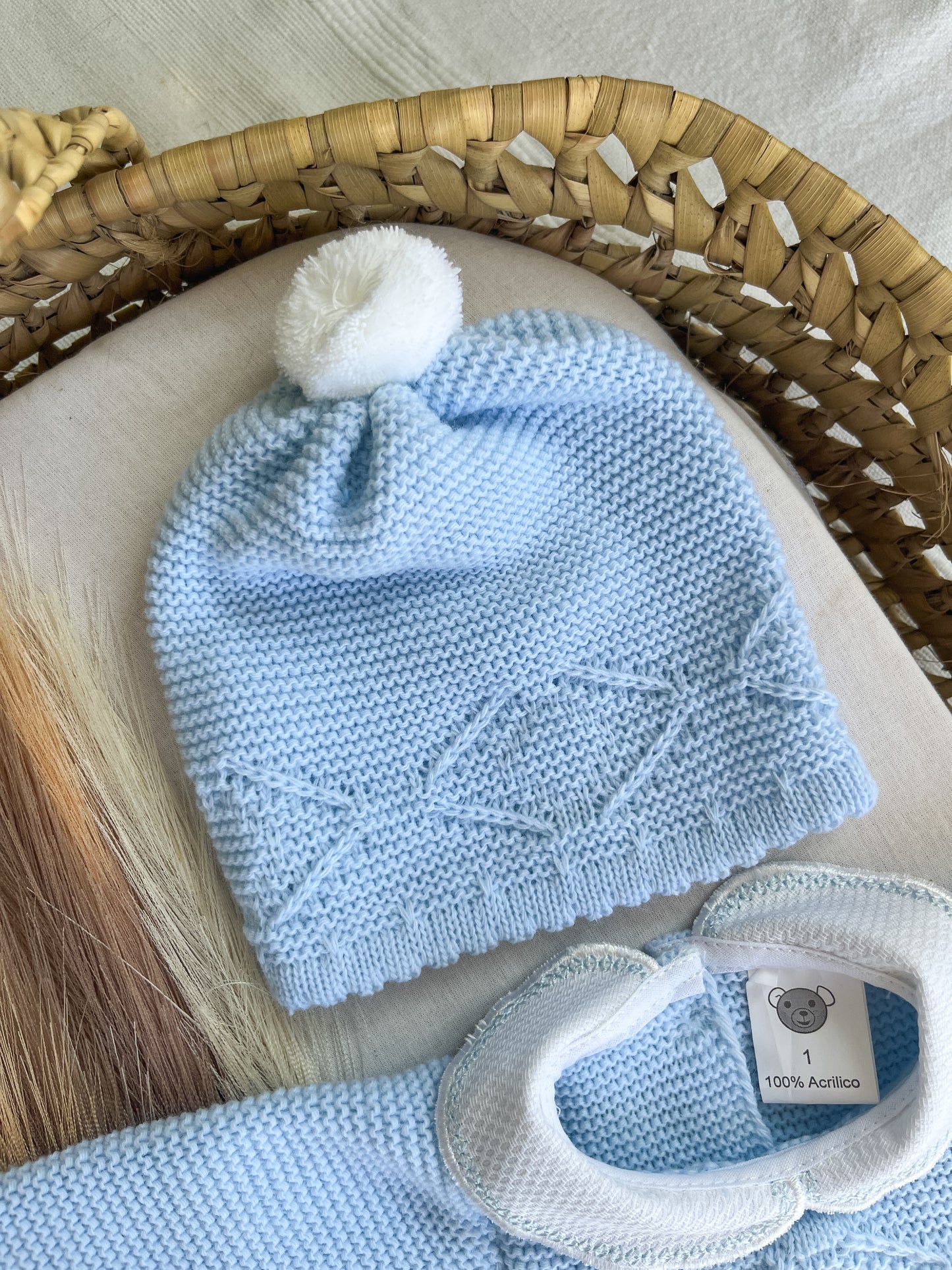 Conjunto de malha 2 peças fofo e gorro azul