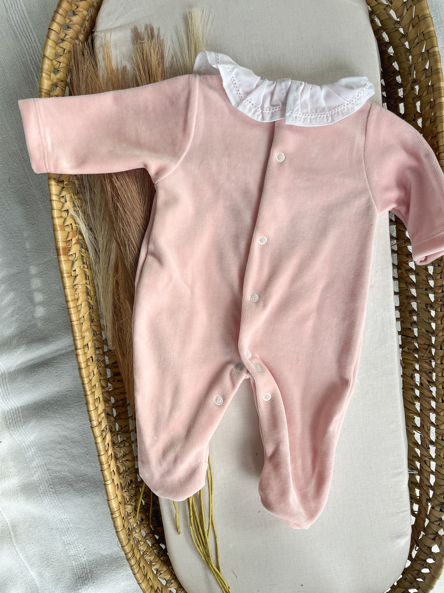 Babygrow de veludo bebé rosa velho personalizável com nome