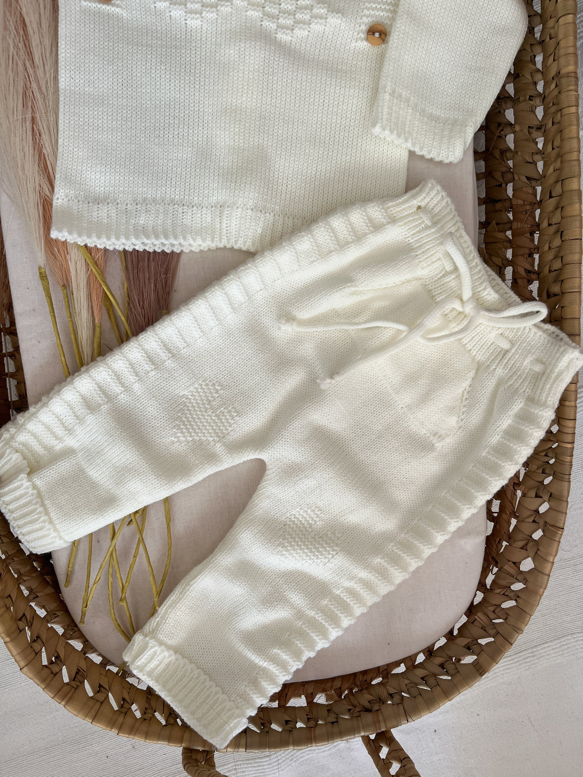 Conjunto de malha 3 peças bebé branco pérola