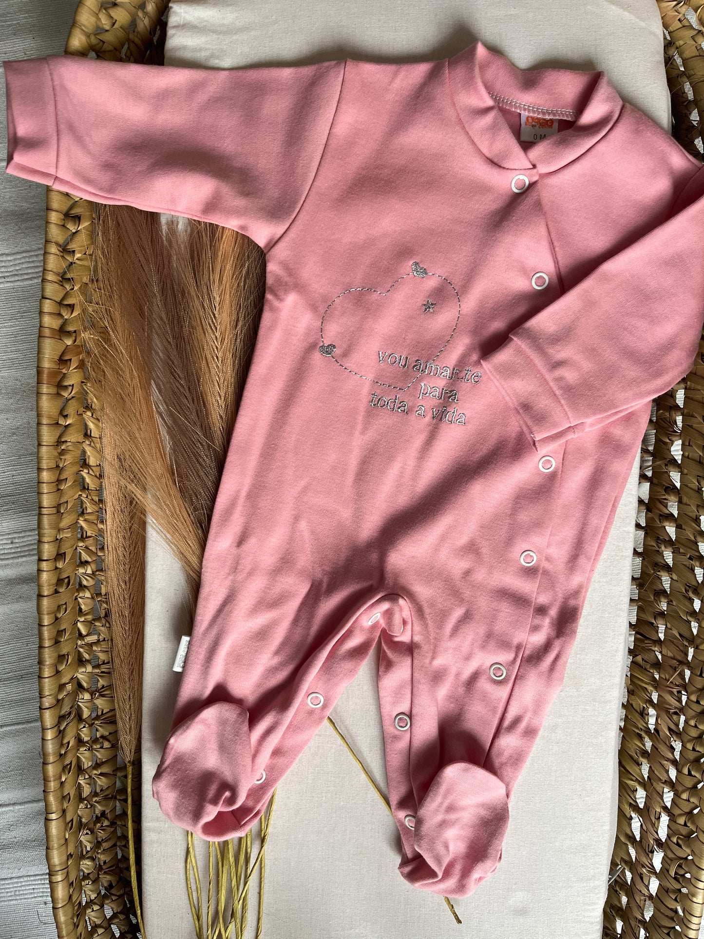Babygrow de algodão bebé rosa “vou amar-te a vida toda”