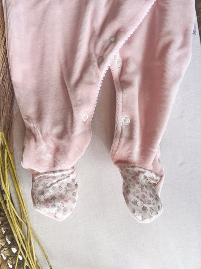 Babygrow de veludo bebé rosa