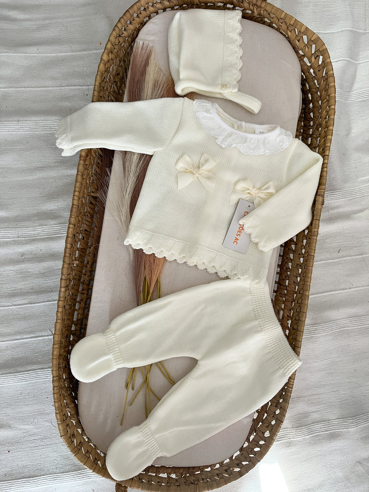 Conjunto de malha 3 peças bebé branco pérola