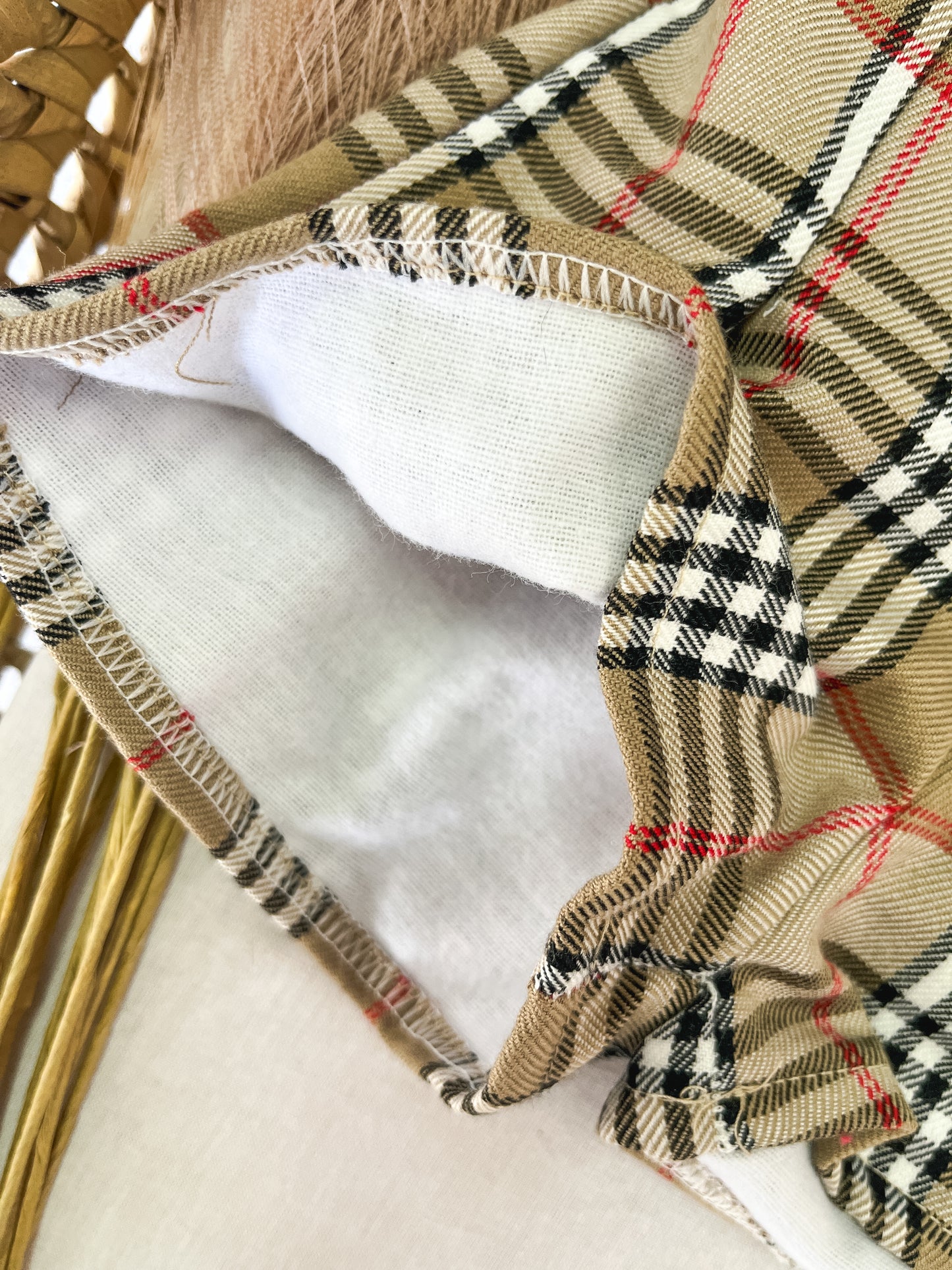 Conjunto de calções com camisa bebé bege