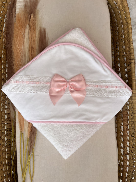 Toalha de banho bebé rosa personalizável com nome