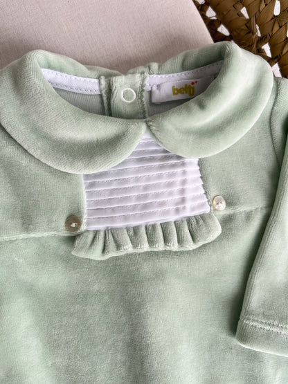 Babygrow de veludo bebé verde personalizável com nome