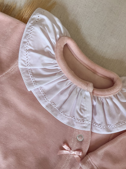 Babygrow de veludo bebé rosa personalizável com nome