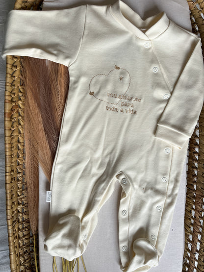 Babygrow de algodão bebé branco pérola “vou amar-te a vida toda”