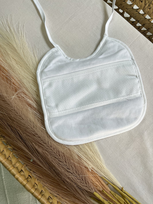 Babete plastificado bebé personalizável com nome