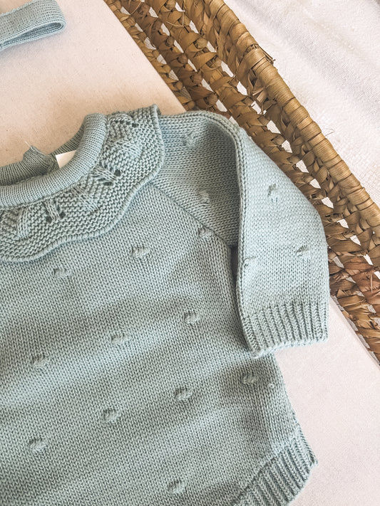Conjunto de malha fofo e touca bebé verde
