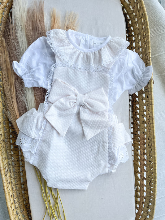 Conjunto de fofo/jardineira com blusa bebé rosa