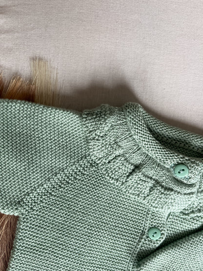 Casaco de malha com gola verde