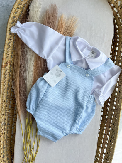 Conjunto de fofo/jardineira e camisa azul