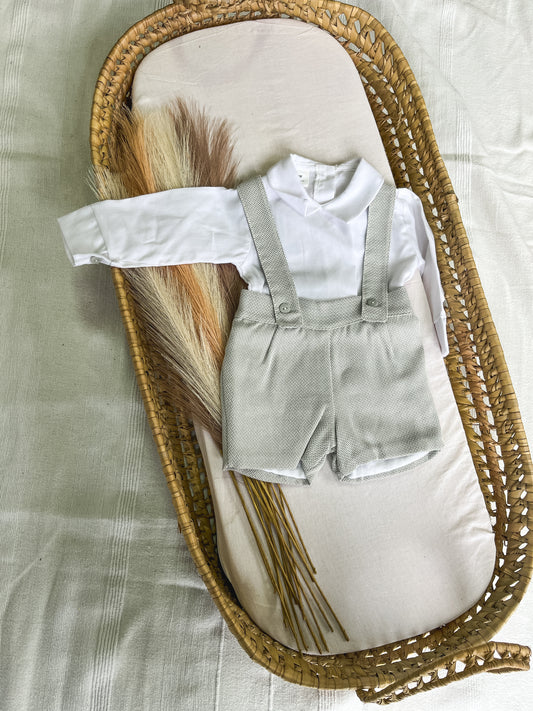 Conjunto de calções e camisa bebé cinza