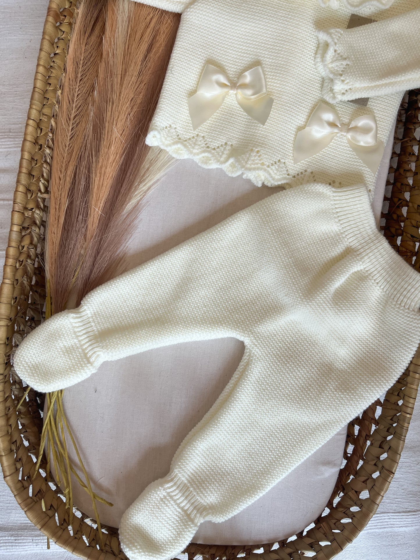 Conjunto de malha 3 peças bebé branco pérola