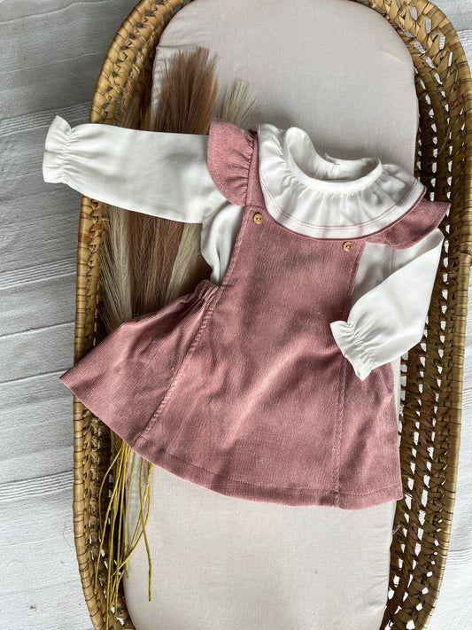 Conjunto de vestido com blusa bebé rosa velho