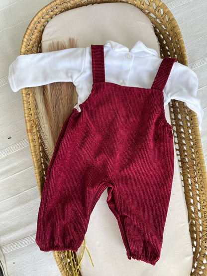 Conjunto de jardineira com camisola bebé menino bordô