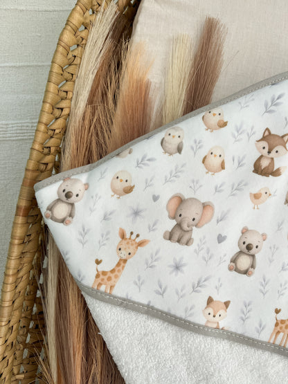 Toalha de banho bebé cinza