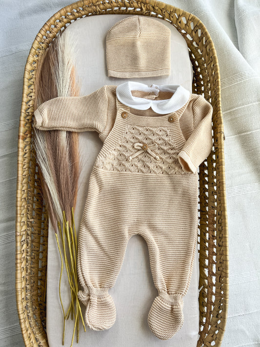 Conjunto de malha bebé 3 peças bege