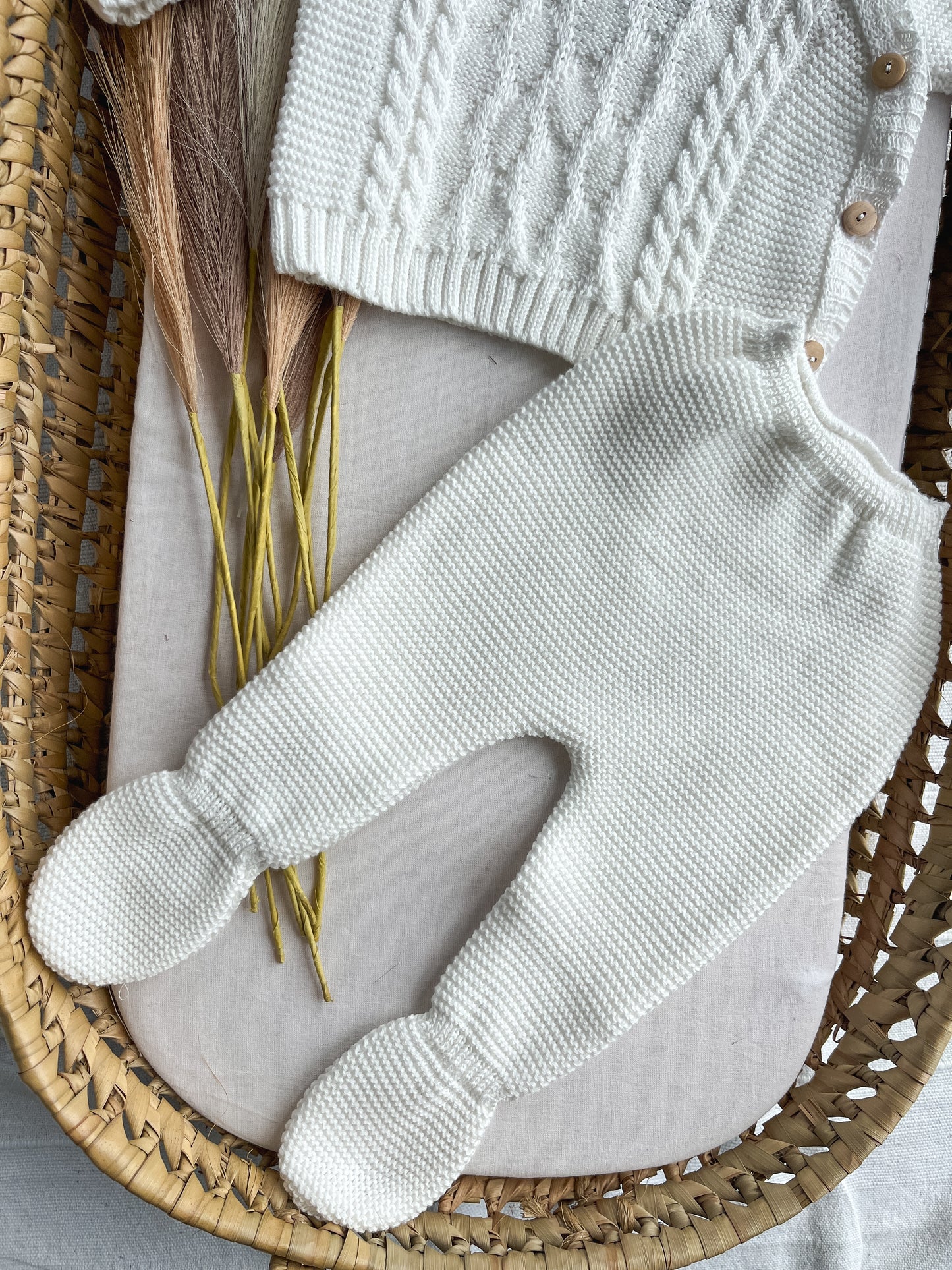 Conjunto de malha bebé 3 peças branco