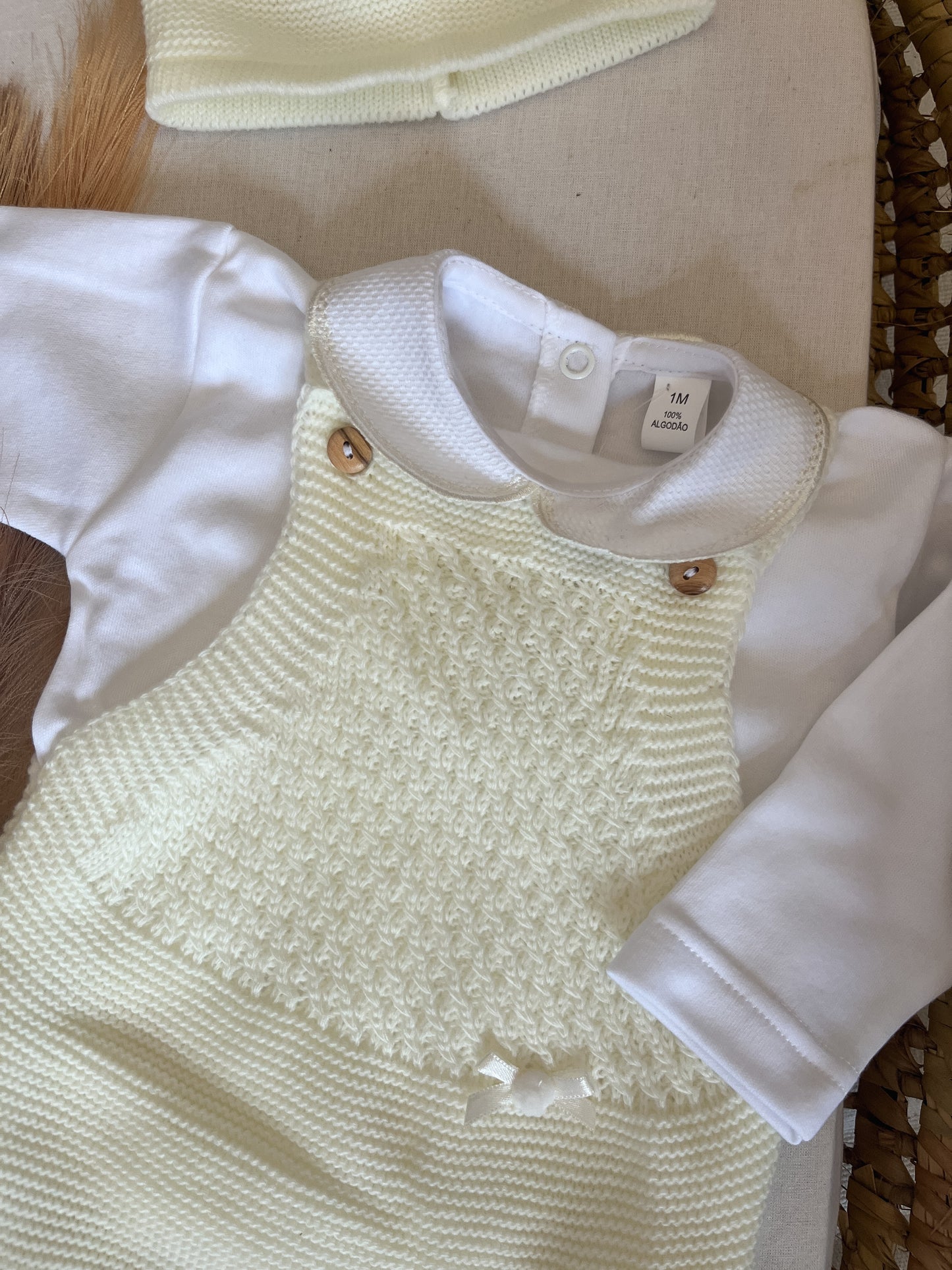 Conjunto de malha 3 peças bebé pérola