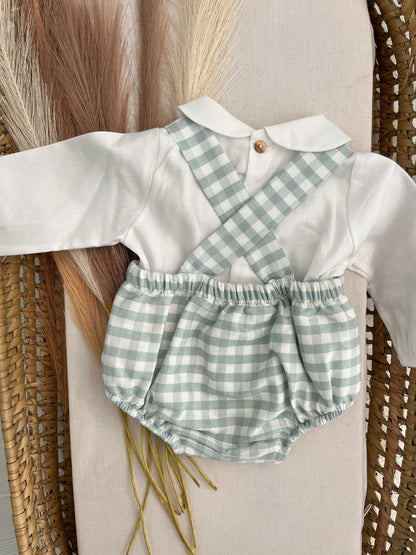 Conjunto de fofo/jardineira com camisola bebé menino