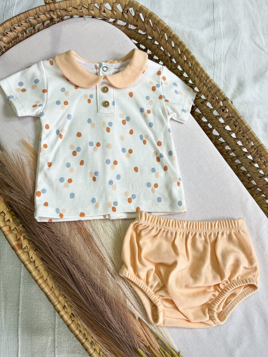 Conjunto de t-shirt e tapa fralda bebé salmão