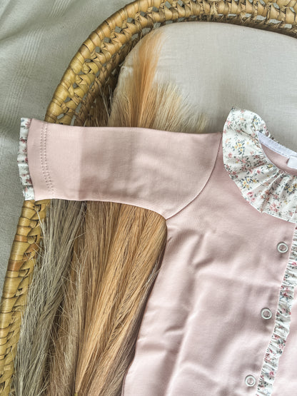 Babygrow de algodão bebé rosa
