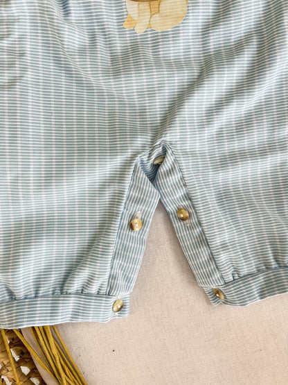 Conjunto de jardineira e camisola bebé azul