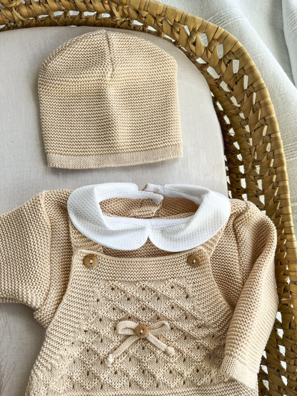Conjunto de malha bebé 3 peças bege