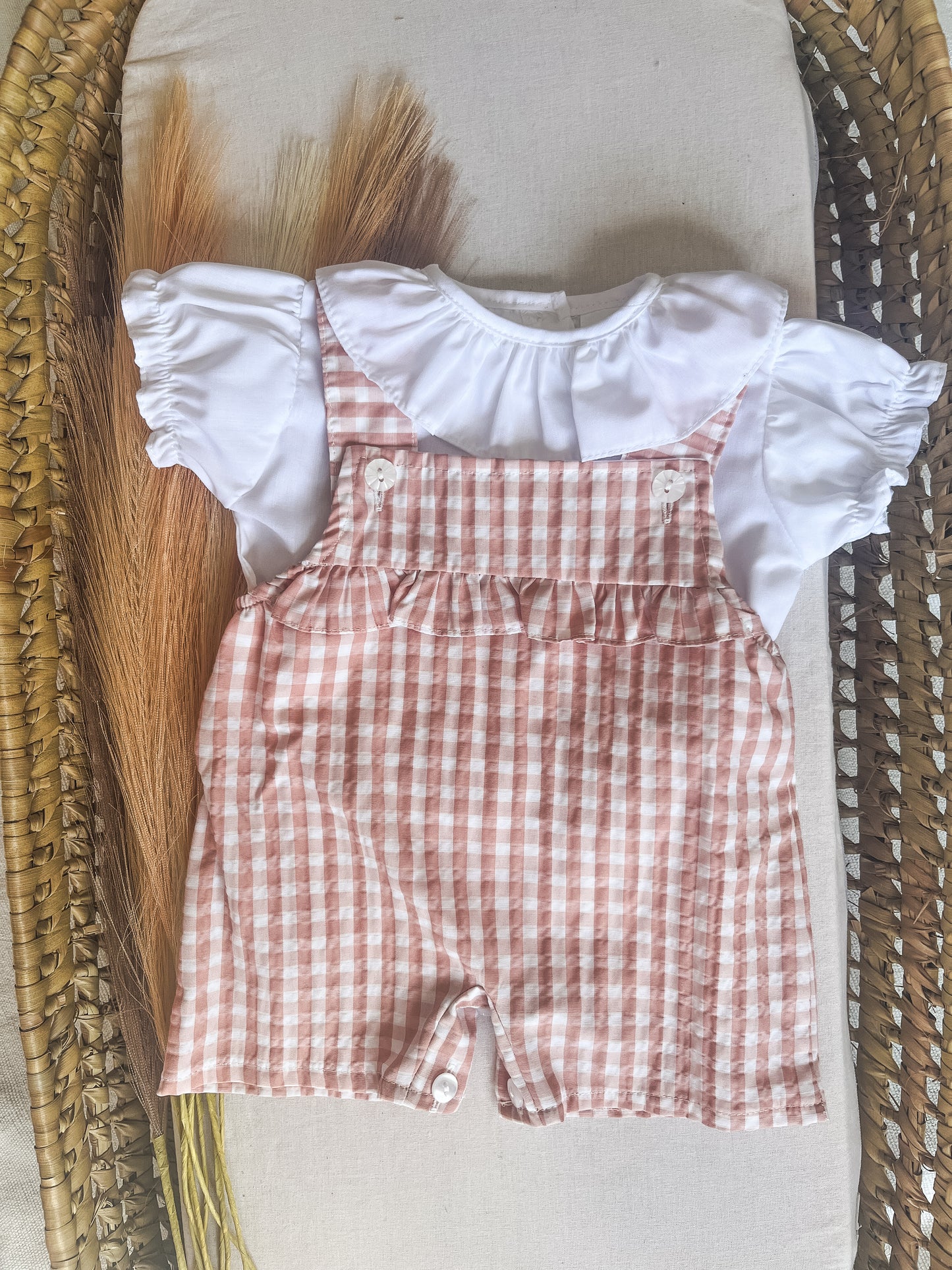 Conjunto de jardineira com blusa bebé menina rosa