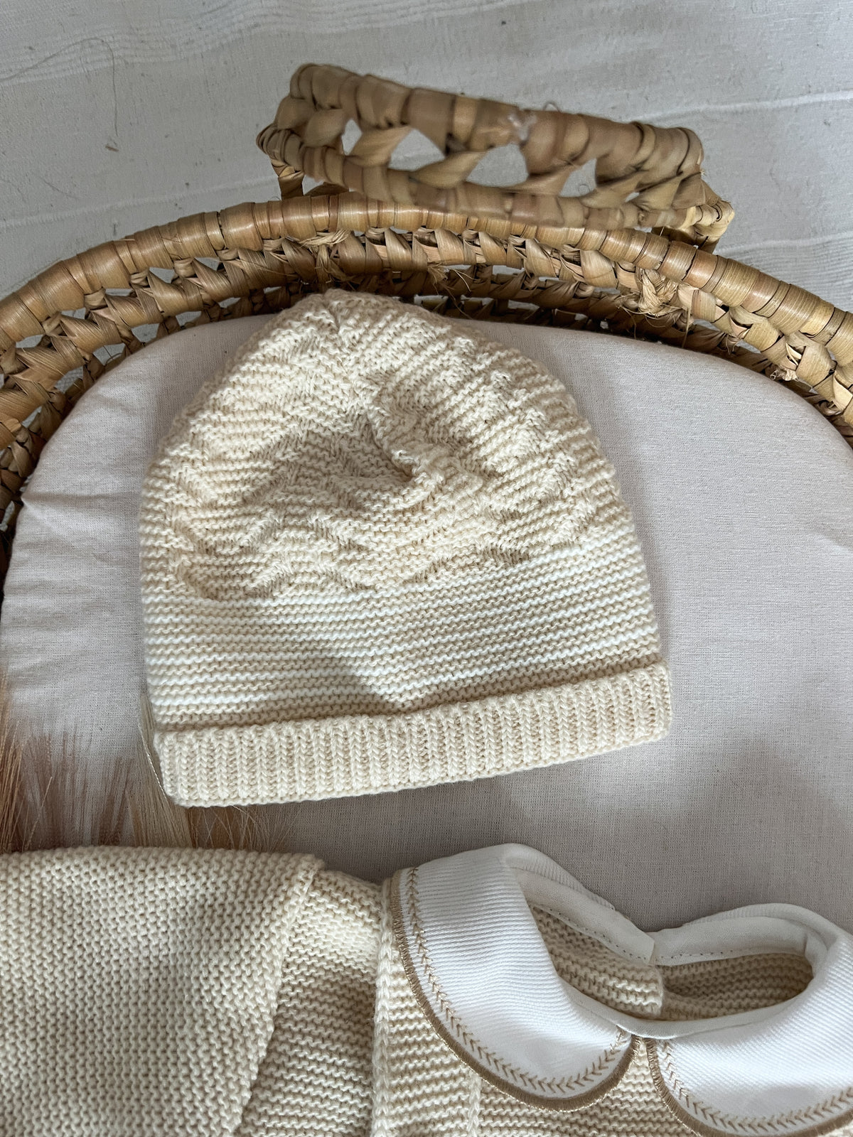 Conjunto de malha 3 peças bebé bege