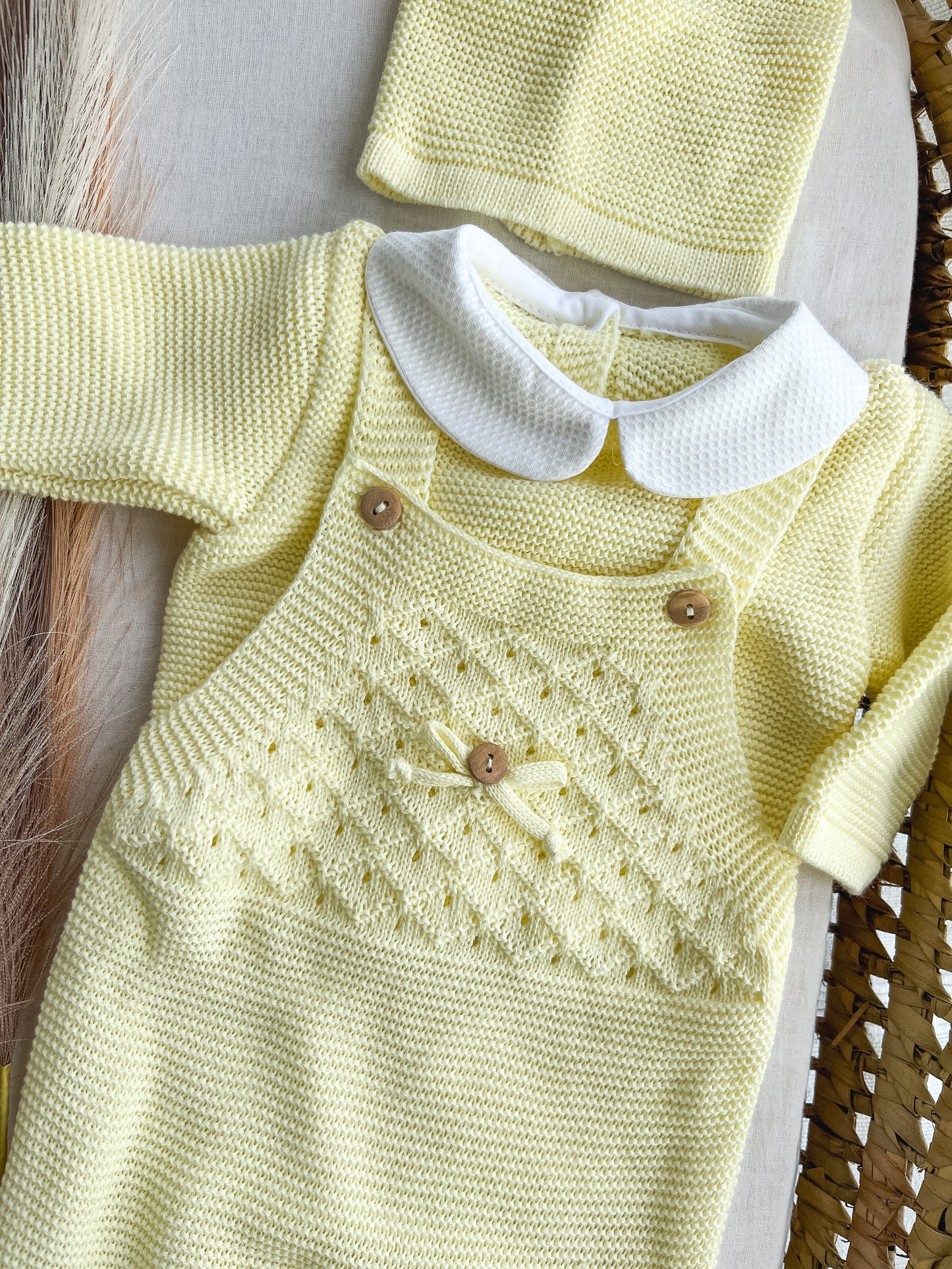 Conjunto de malha bebé 3 peças amarelo