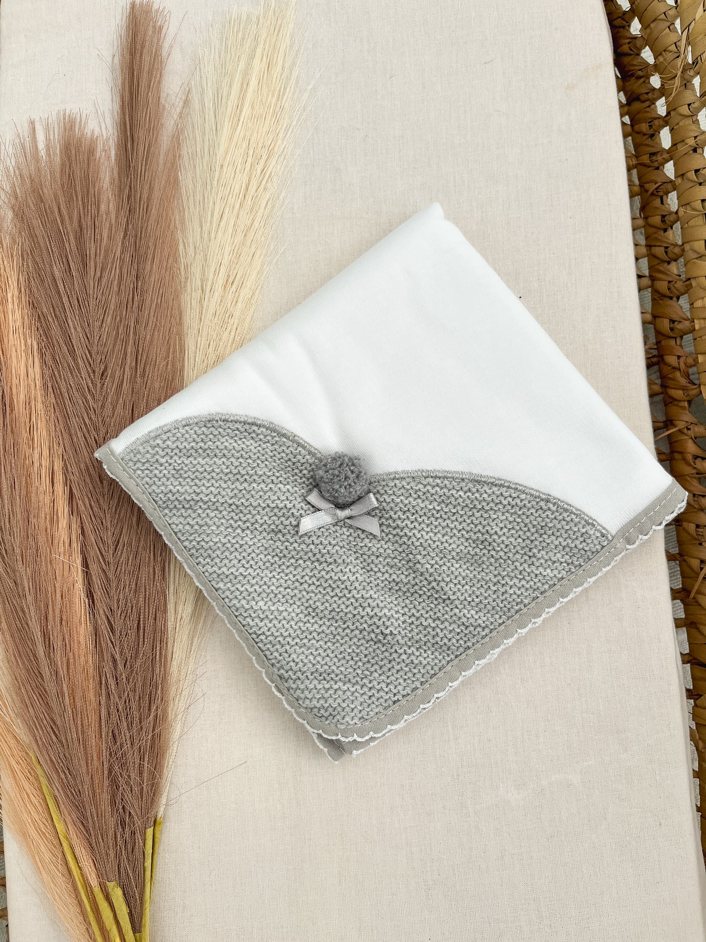 Fralda de pano bebé cinza