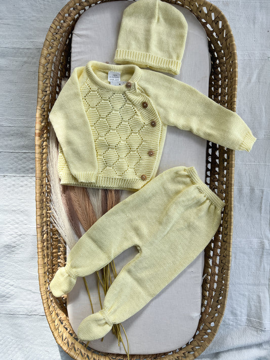 Conjunto de malha bebé 3 peças amarelo
