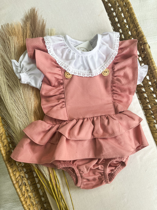 Conjunto de fofo/jardineira com blusa bebé rosa velho