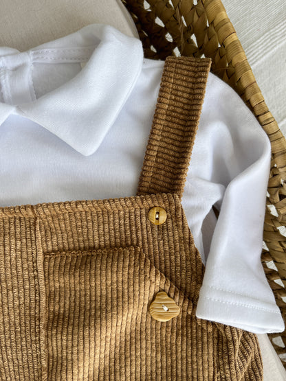 Conjunto de jardineira com camisola bebé menino camel