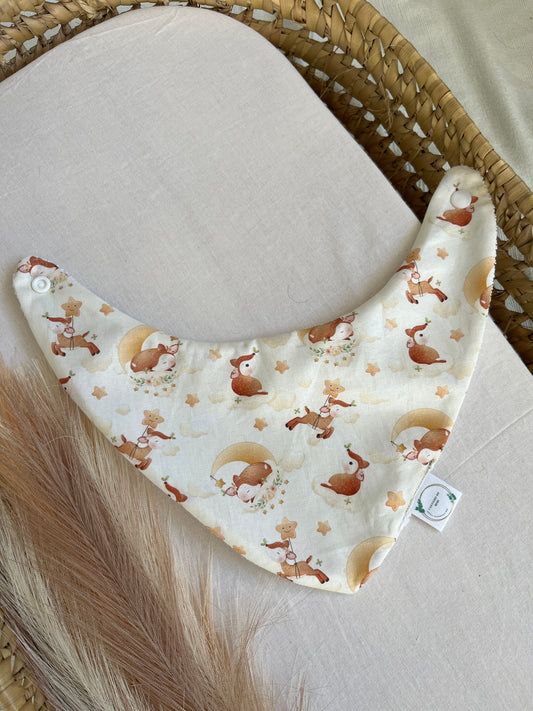 Babete bandana impermeável personalizável com nome vários padrões